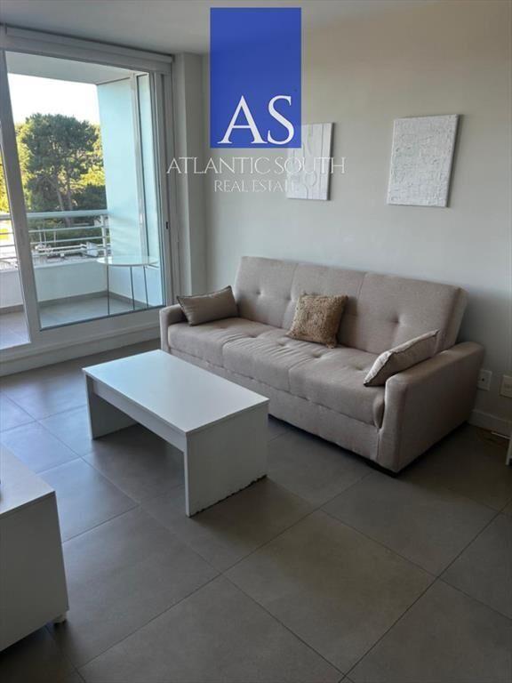 Apartamento moderno de 1 dormitotorio con y