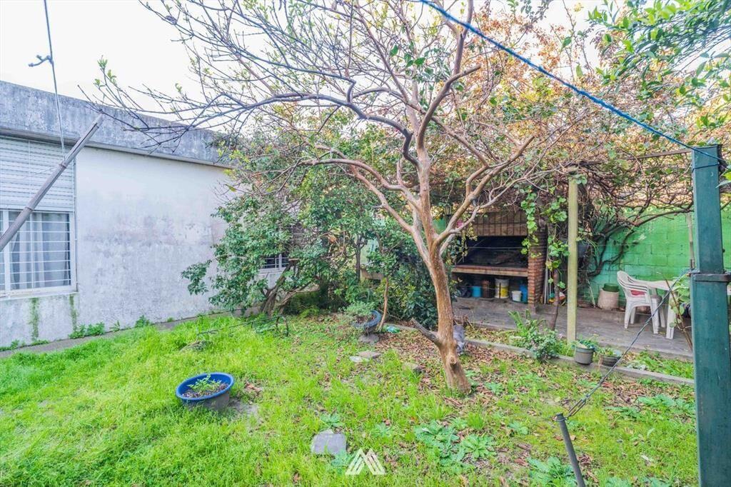 VENTA CASA 3 DORMITORIOS LAS PIEDRAS CENTRO