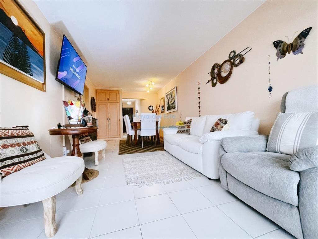 Excelente Apartamento de 2 Dormitorios Frente a