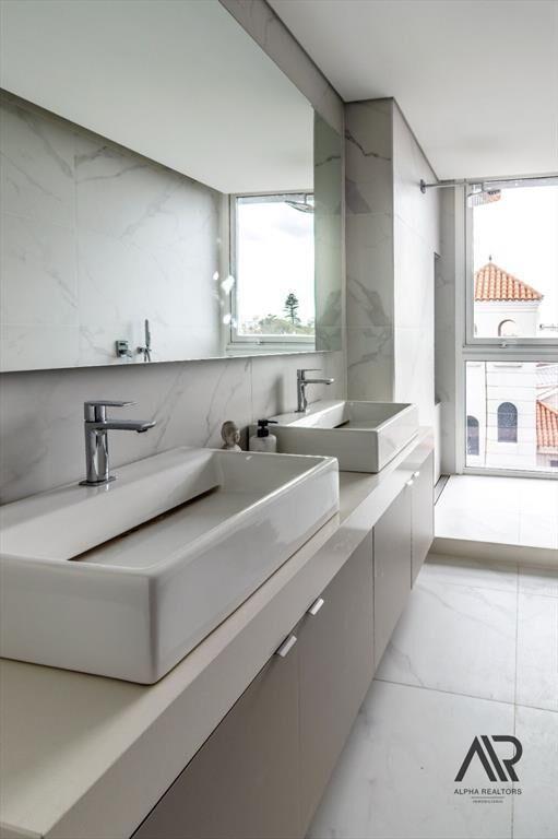 Apartamento en venta c/ cochera en Carrasco