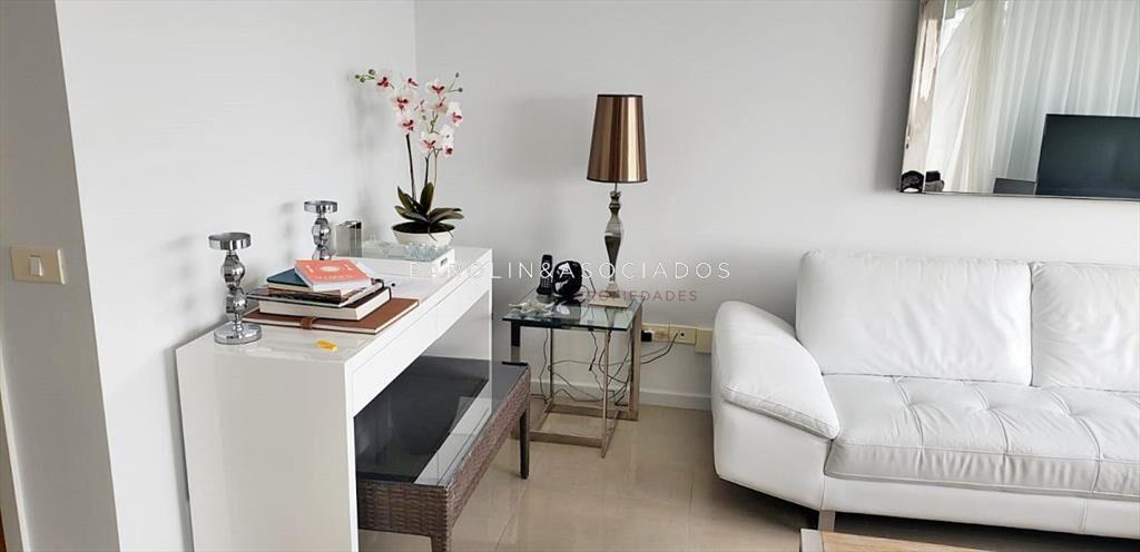 Apartamento en venta de 3 dormitorios en Punta