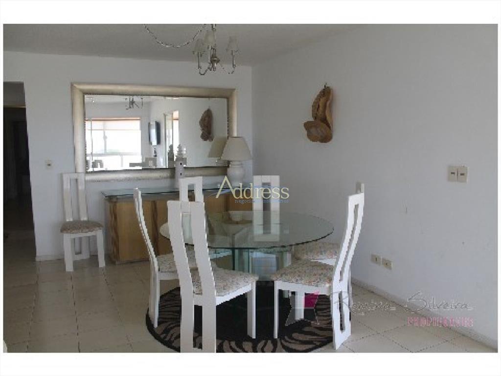 Apartamento en Brava, 3 dormitorios