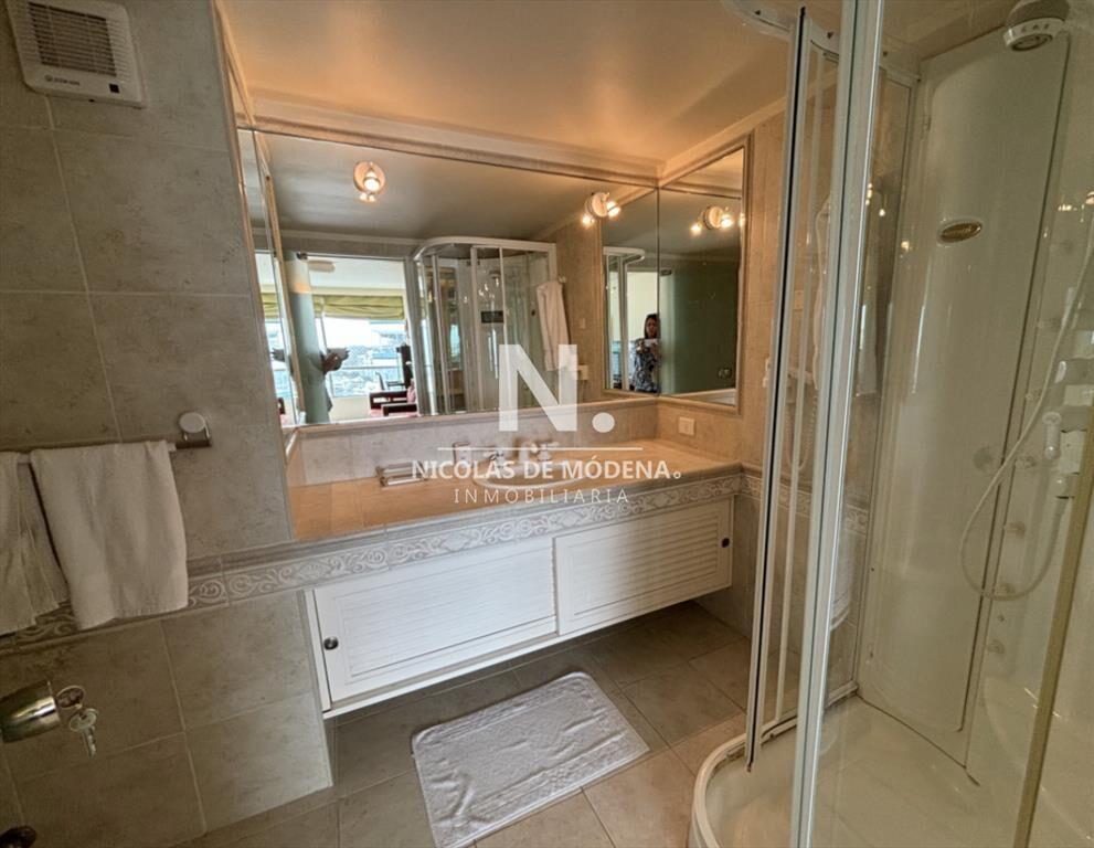 Departamento de 3 dormitorios + dep en venta con