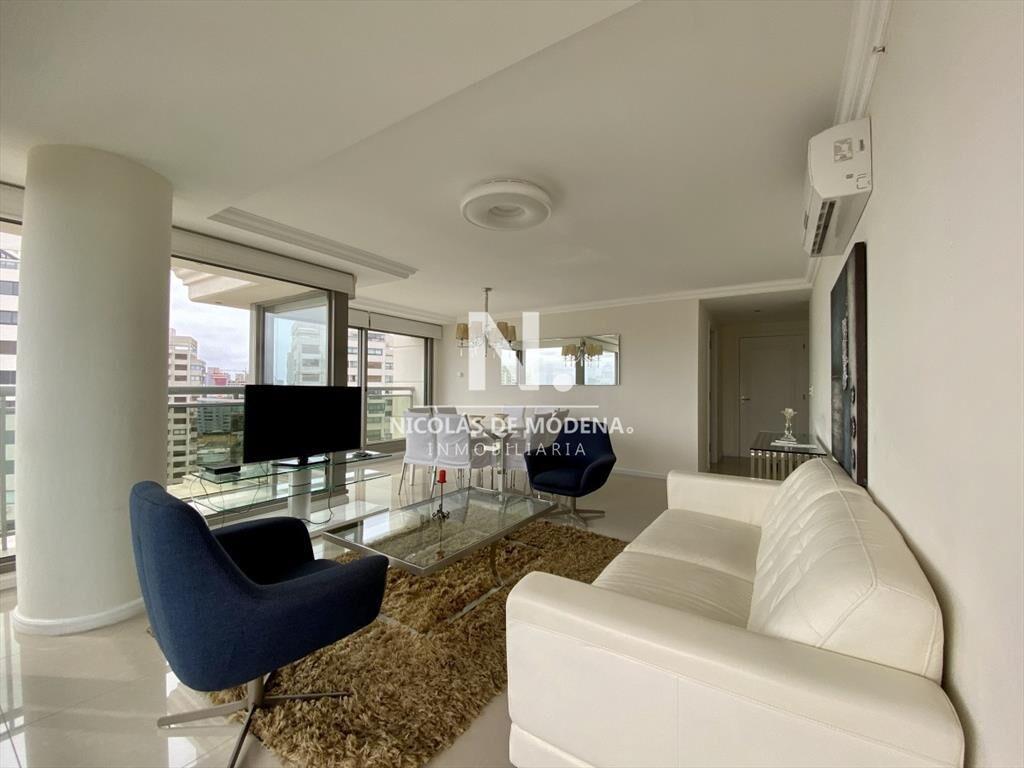 Apartamento en Torre Imperiale