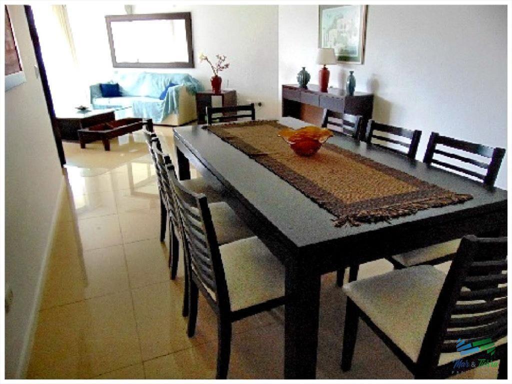 Apartamento en Brava, 3 dormitorios *