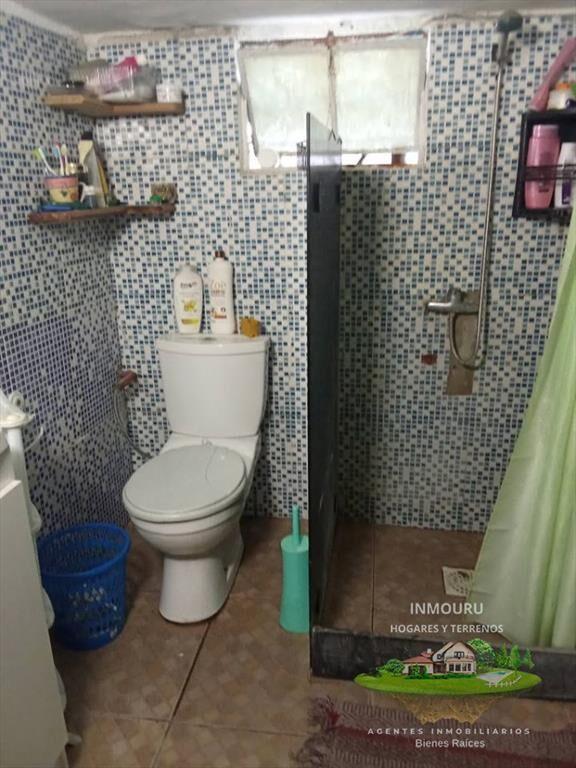 Venta de casa de 2 pisos en Piedras Blancas