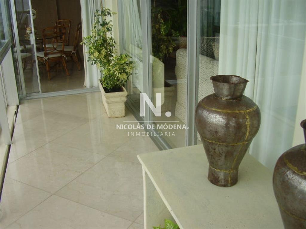 Esplendido departamento en venta con panorama al