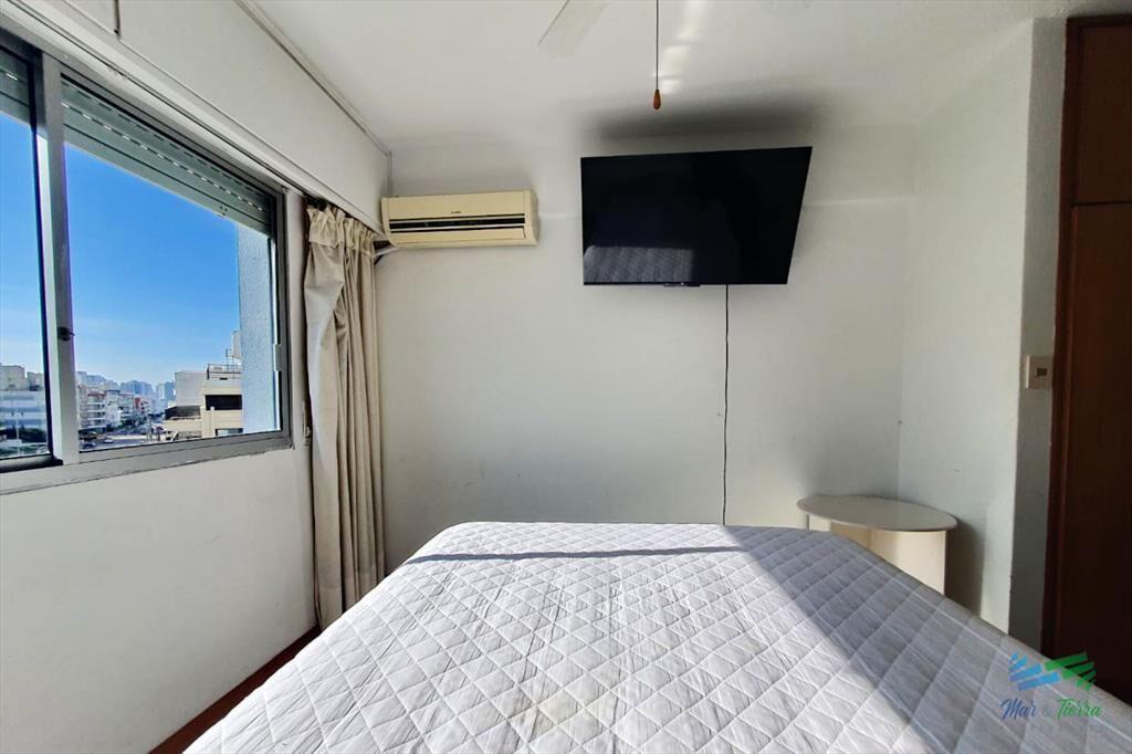 APARTAMENTO FRENTE AL MAR, EN VENTA. CON TERRAZA PRIVADA, E