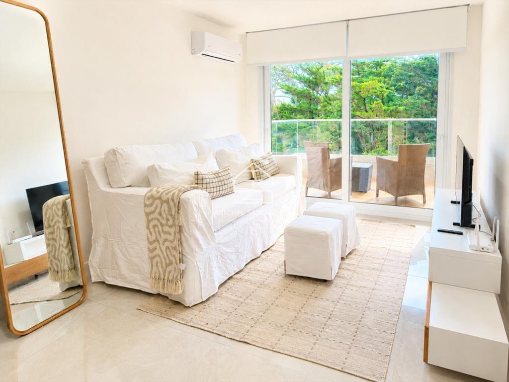 Apartamento de 1 dormitorio en venta, con vista a agradable