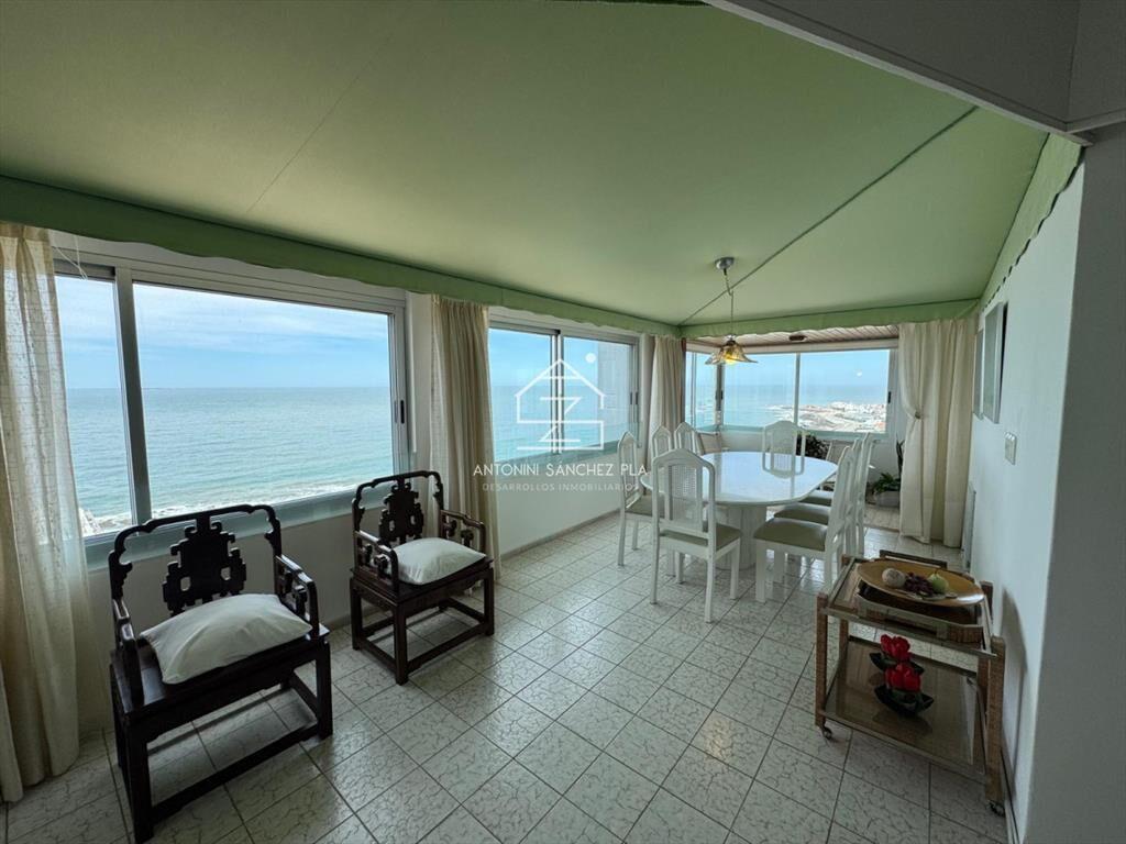 Apartamento en Peninsula, 3 dormitorios *
