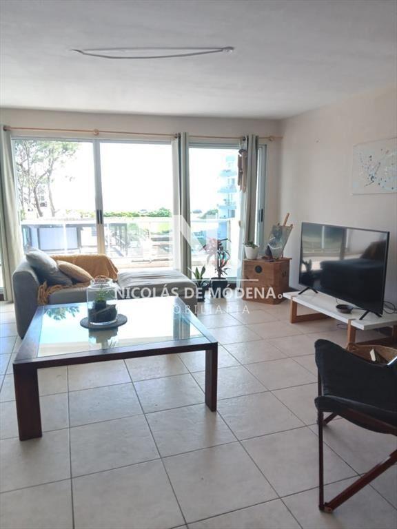 Excelente apartamento en complejo frente al mar!!