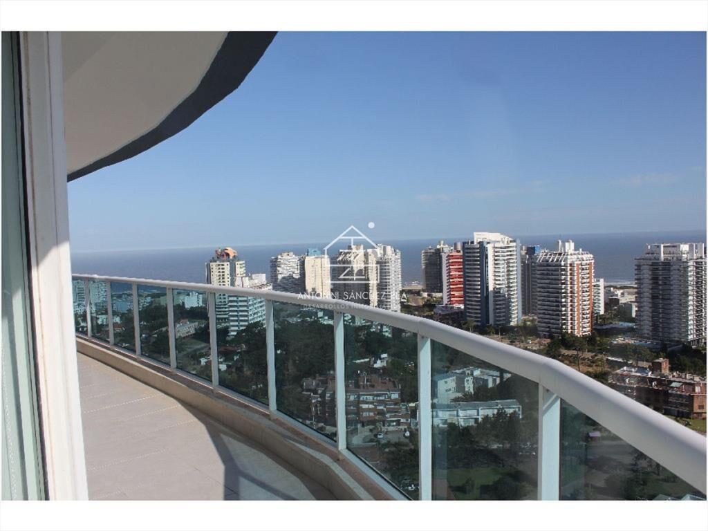 apartamento con vista a playa mansa