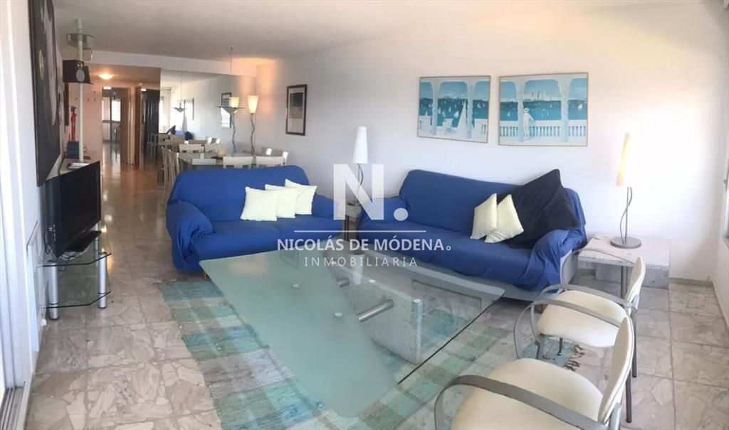 Venta Apartamento 2 dormitorios y dep en Playa al