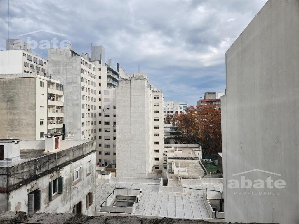 Venta apartamento 1 dormitorio próximo a estrenar en Tres C