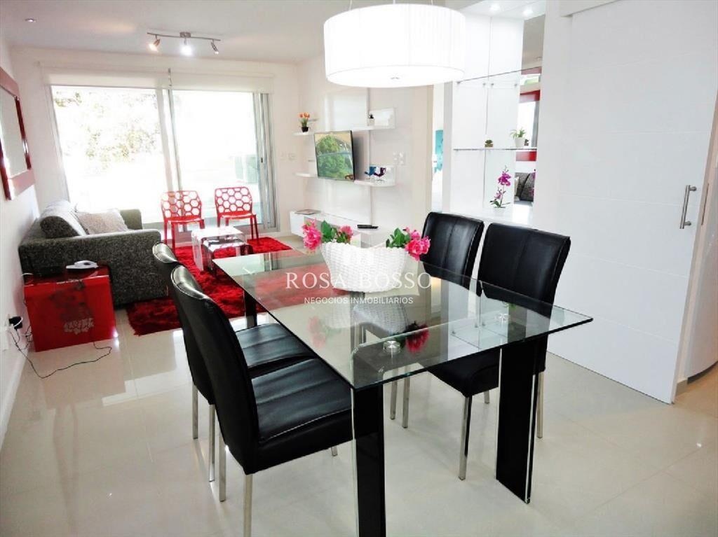 Apartamento en Brava, 1 dormitorios *