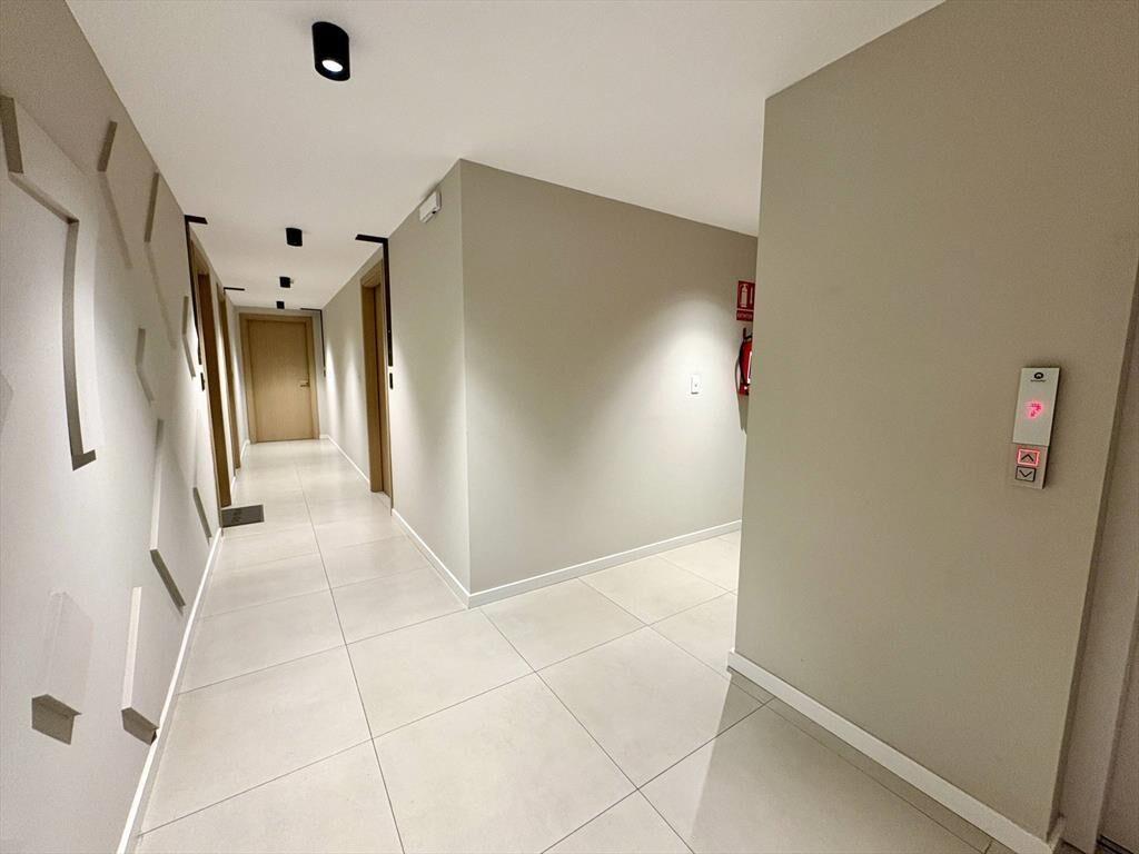 Venta de Apartamento con 1dormitorio y garage en Cordón Sur