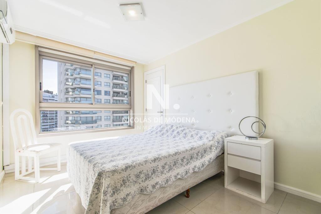 Imperiale Apartamento Punta del Este Tres Dormitorios en Su