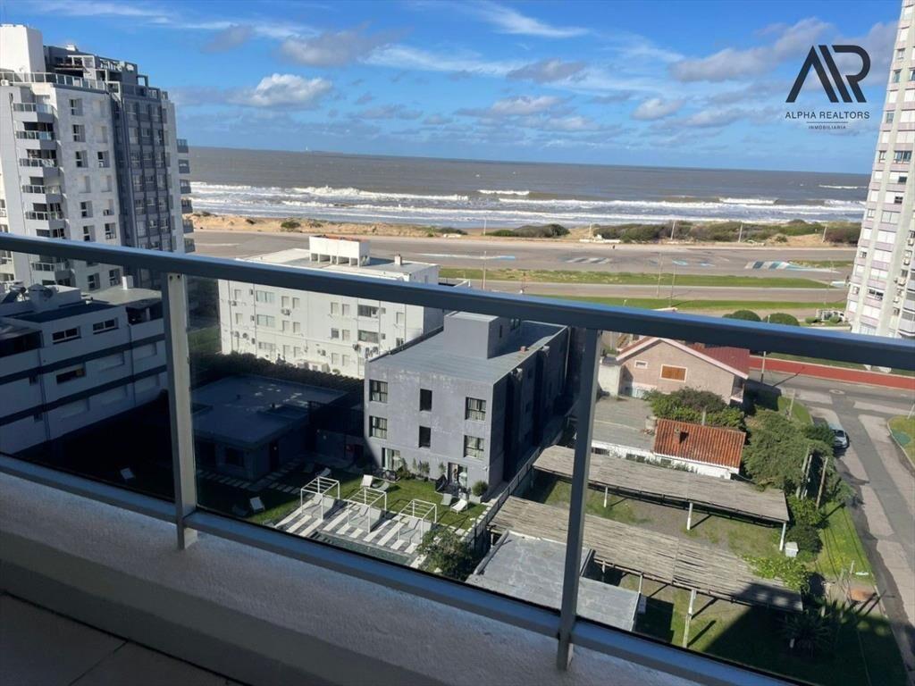 Apartamento en venta c/ cochera en La Pastora