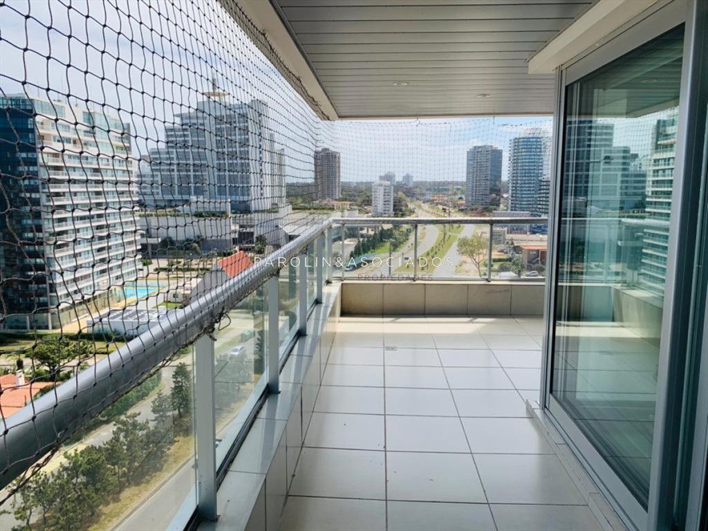 Apartamento en venta en Art Bulevar, Punta del