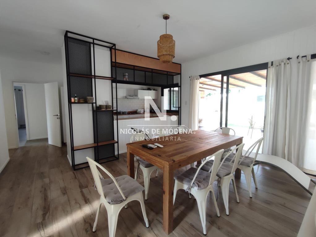 Vende impecable casa de 3 dormitorios en excelente ubicaciÃ