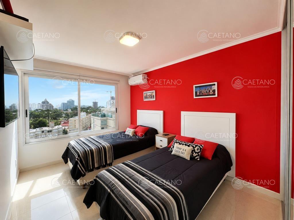 Apartamento en Venta - Punta del Este, Playa