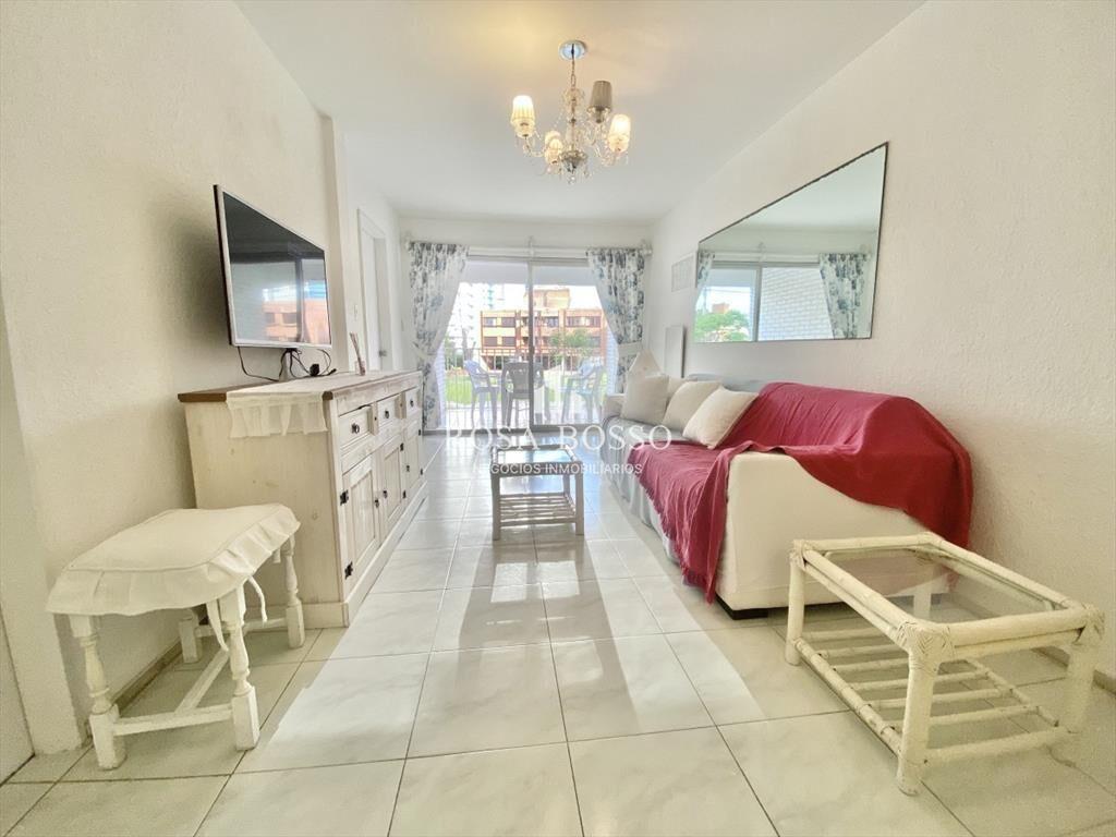 Apartamento Alquiler Temporada 3 dormitorios del