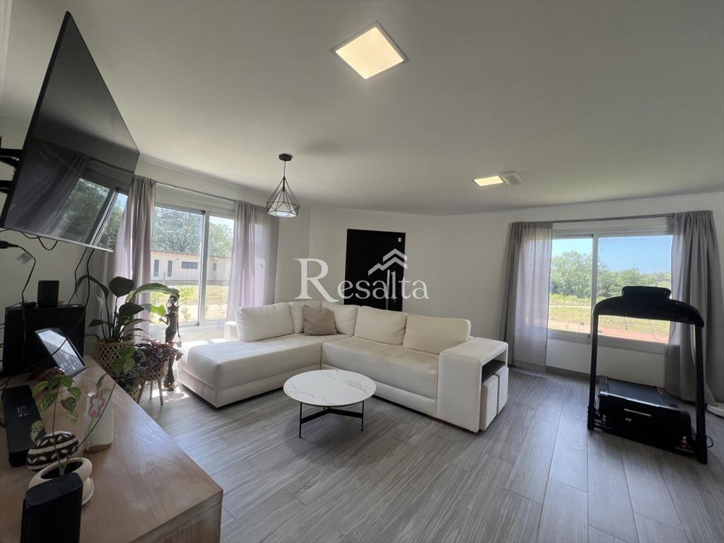 Venta Casa Barrio Privado Chacra Pinares