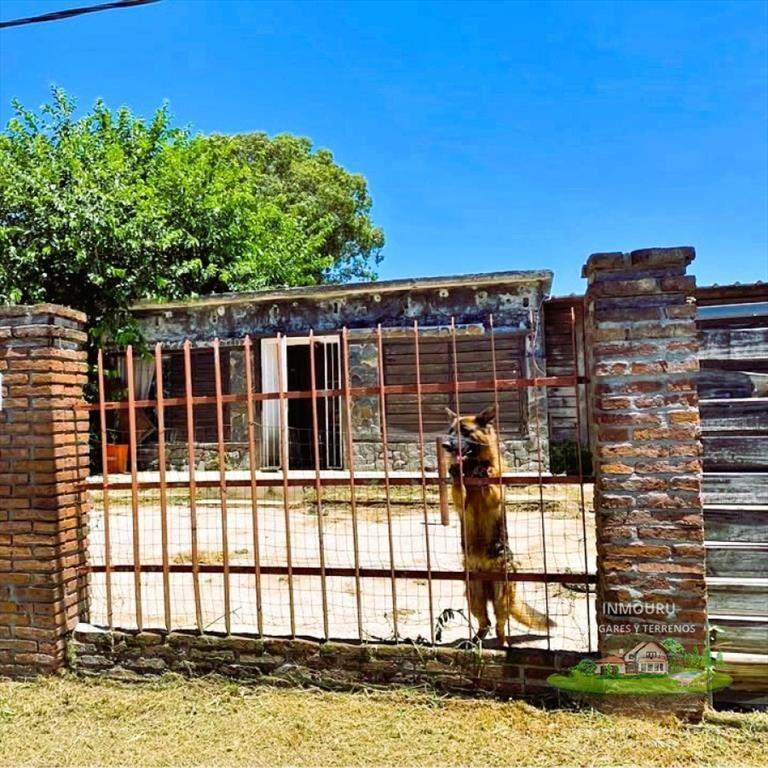 Se vende hermosa casa de 4 dormitorios en Las Piedras