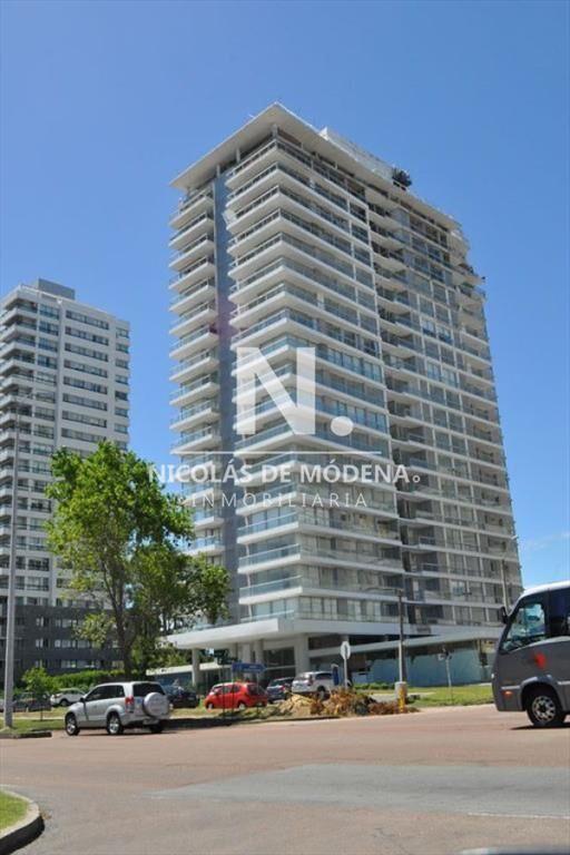 Departamento de  1 dormitorio en venta en Torre