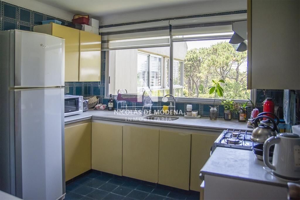 Se vende apto de 2 dormitorios en Roosevelt, del