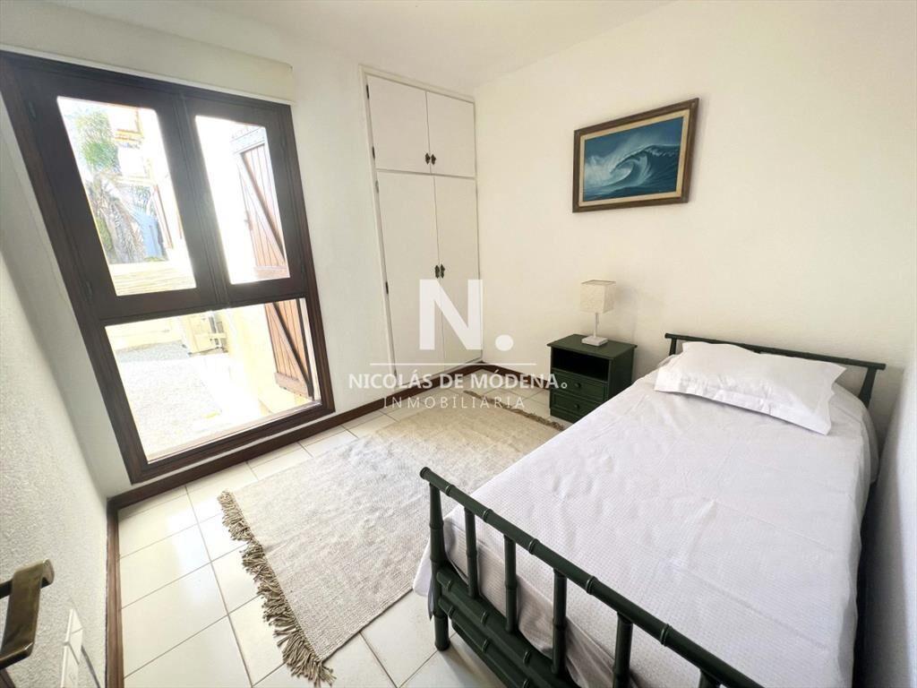 Apartamento de 3 dormitorios en Punta del Este en