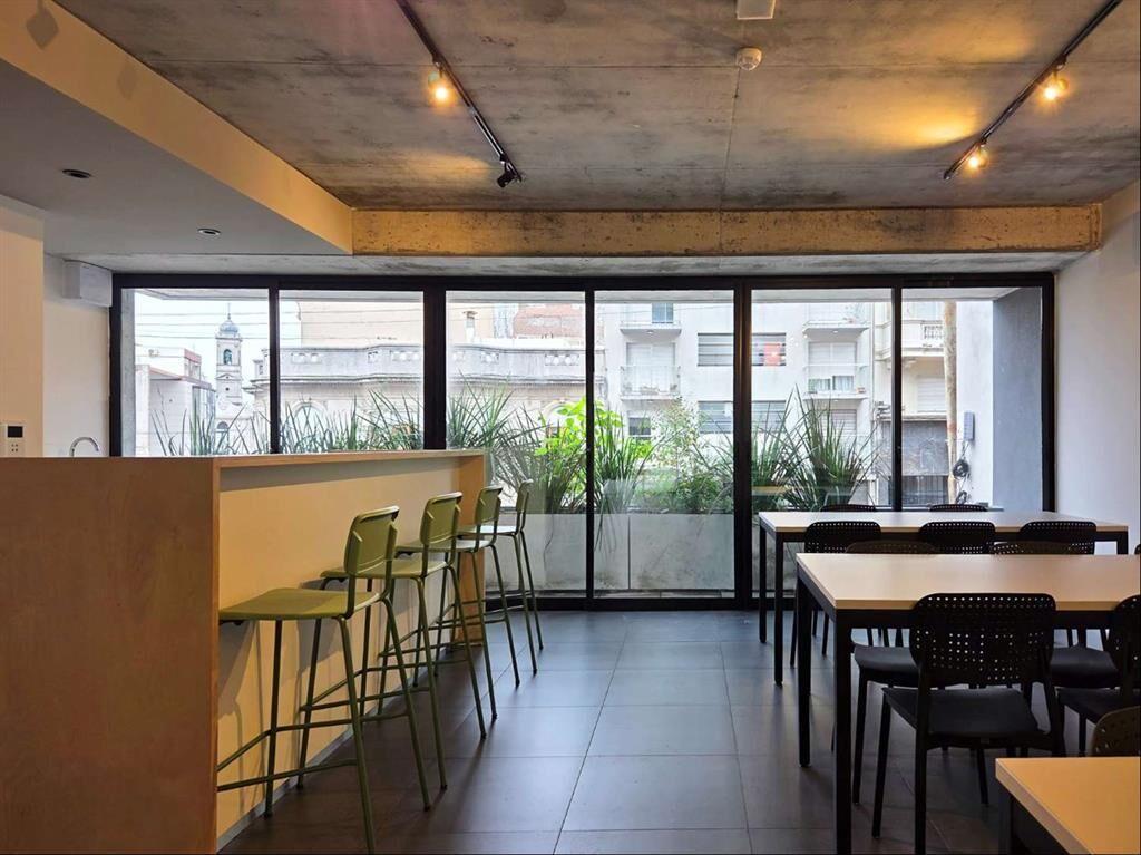 - ALQUILER O VENTA - OFICINA - CORDÓN - CENTRO - CONSTITUYE
