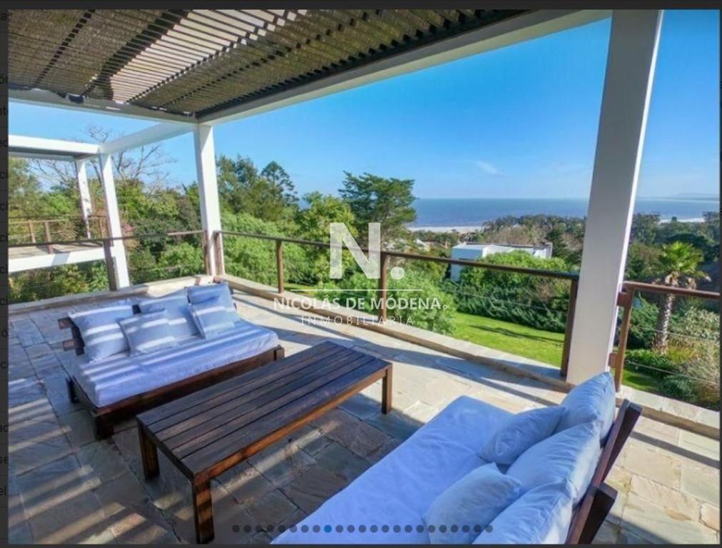 Casa en venta, hermosa vista.
