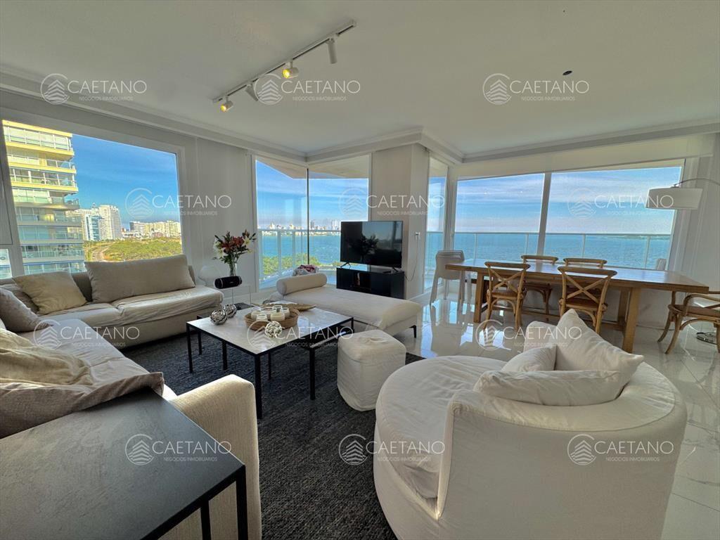 PARAMOUNT TOWER PUNTA DEL ESTE VENTA DE APARTAMENTO DE 3 SU