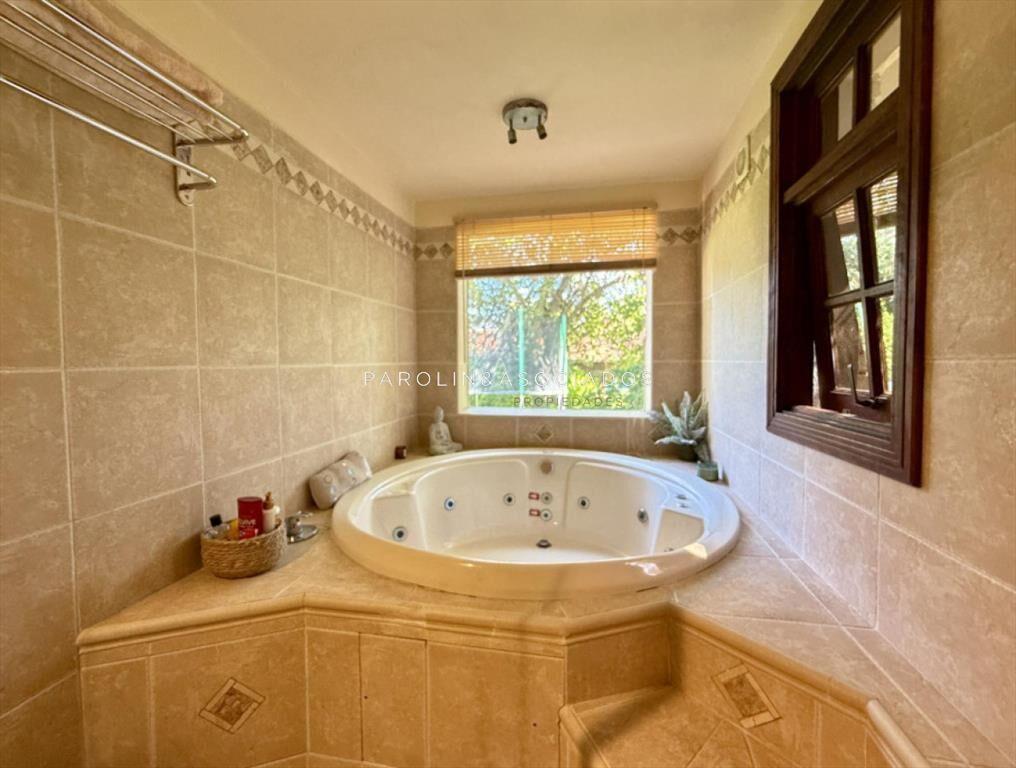Casa en Venta de 3 dormitorios en Playa Mansa,