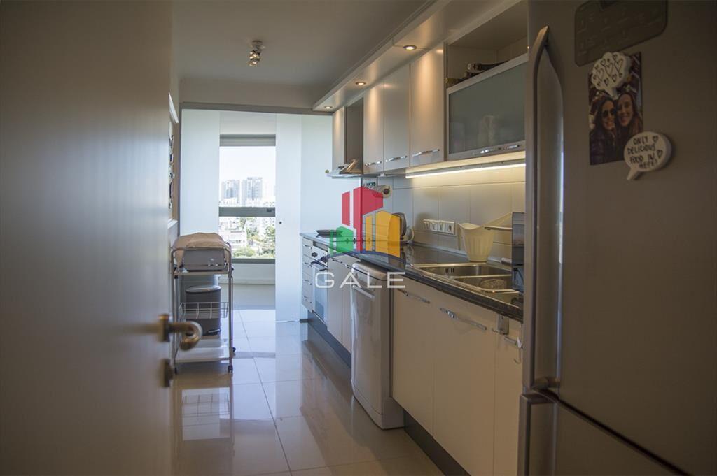 Vende gran apartamento en Brava - Punta del Este