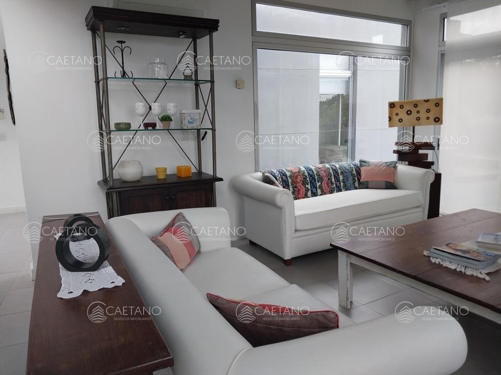 Gran oportunidad en Pueblo San Vicente. venta ,