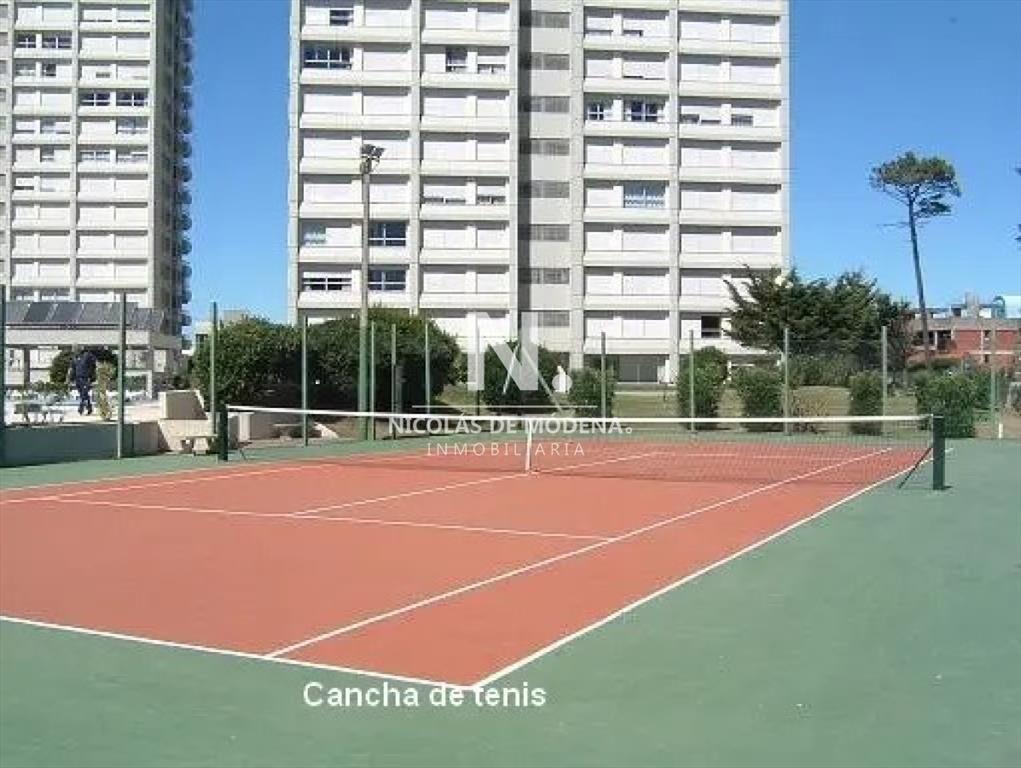 Apartamento en Venta de 3 dormitorios en Primera