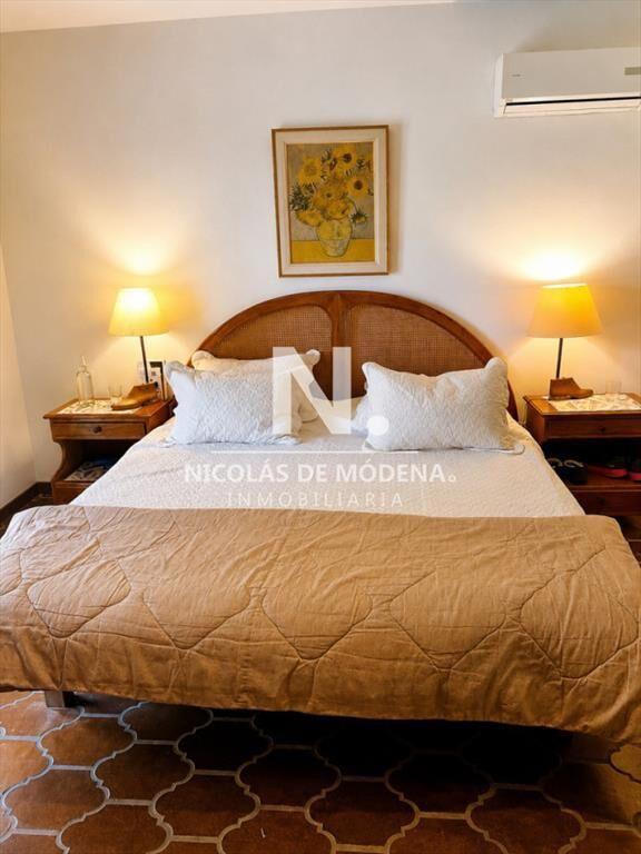 En venta casa de 5 dormitorios en Punta del Este,