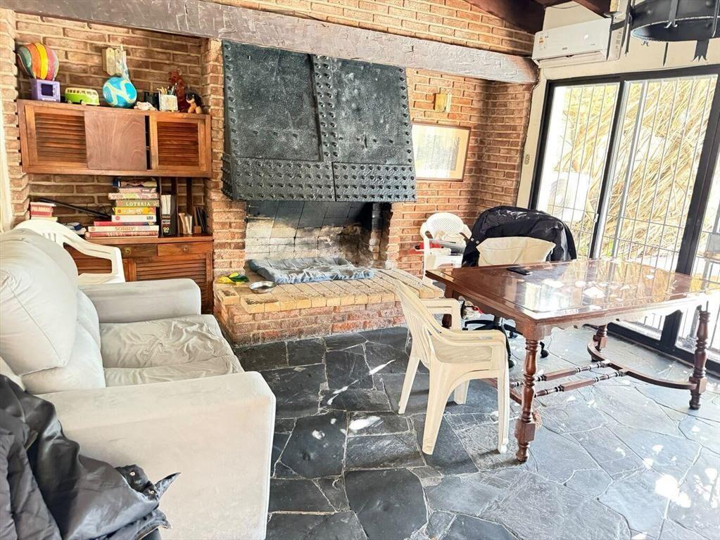 PARODI Venta casa 7 dormitorios Parque Batlle