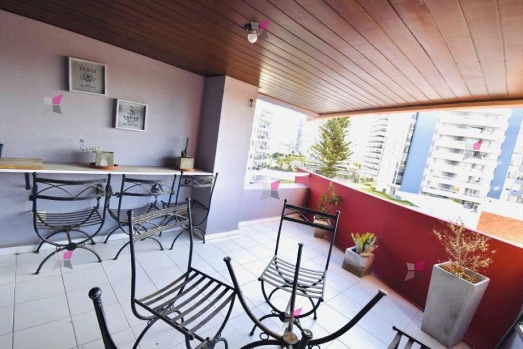 VENTA DE APARTAMENTO DE 2 DORMITORIOS EN BRAVA PUNTA DEL ES