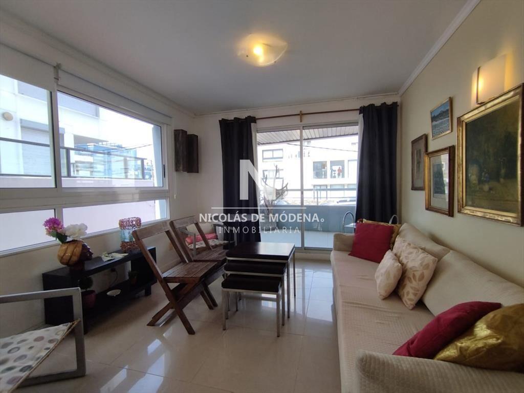 Vende Apartamento de 3 dormitorios en Península