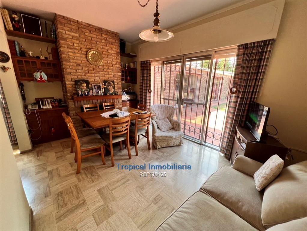 VENTA DE CASA 3 DORMITORIOS EN CARRASCO NORTE GRAN TERRENO