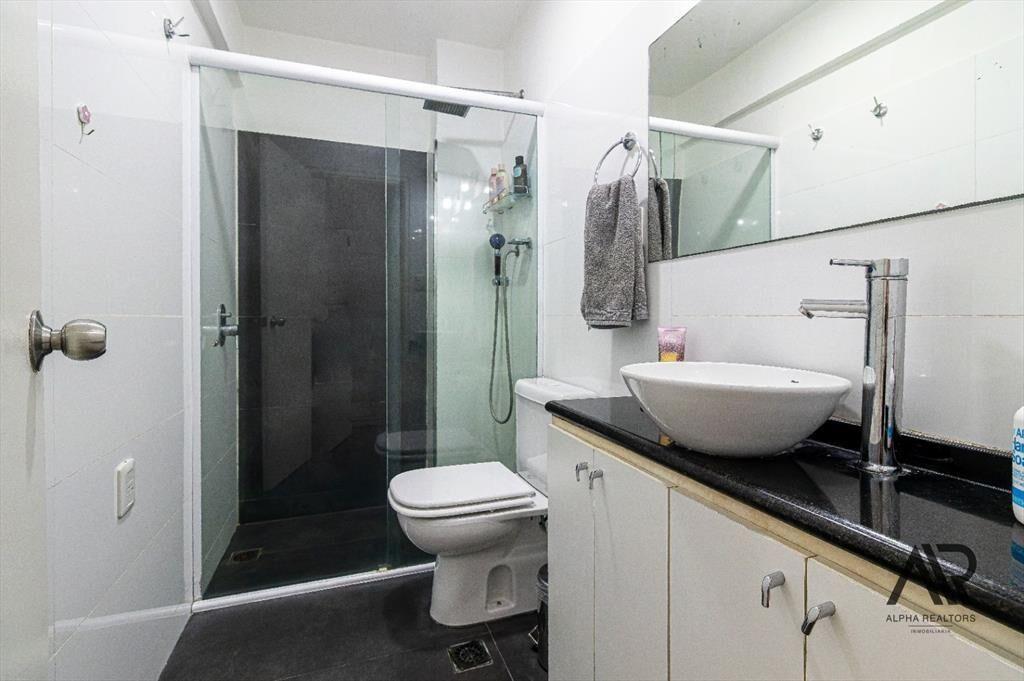 Venta Apartamento 3 dormitorios en Pocitos con cochera