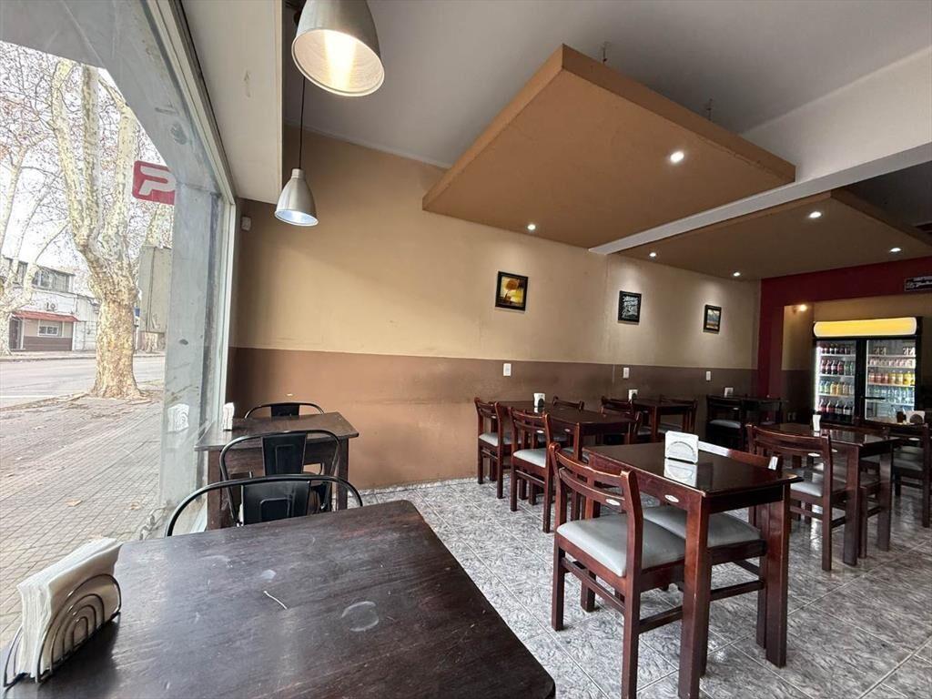 VENTA DE LOCAL COMERCIAL EN REDUCTO