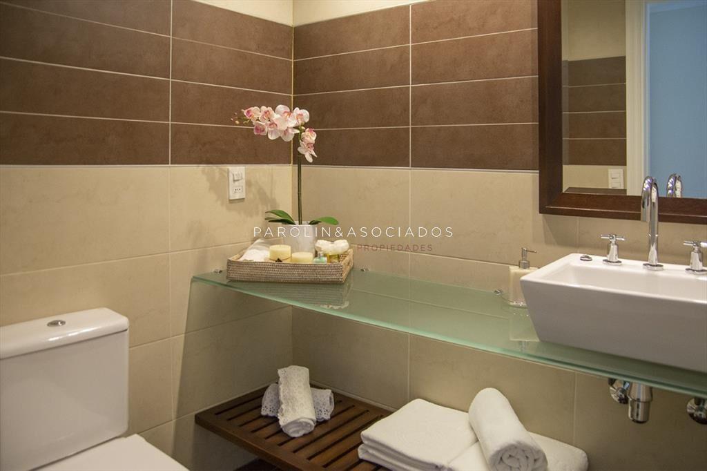 Apartamento de 3 dormitorios en venta frente al I