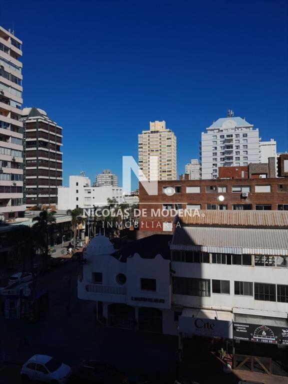 Departamento en venta de 3 dormitorios Punta