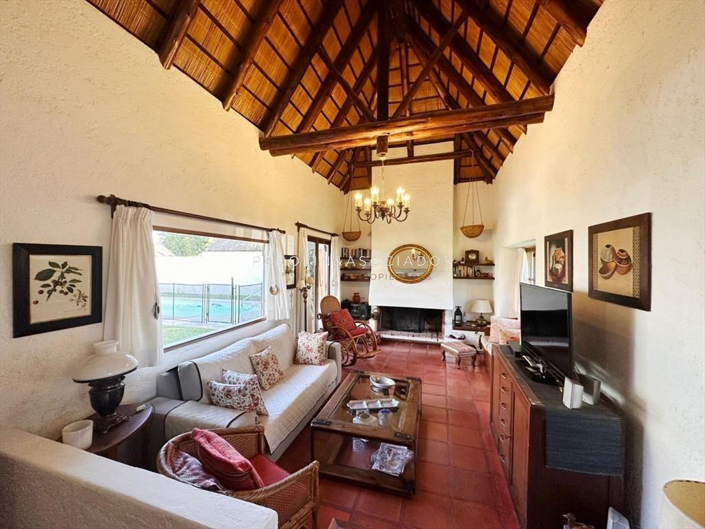 Casa de 5 dormitorios en alquiler temporal, Pinares Punta d