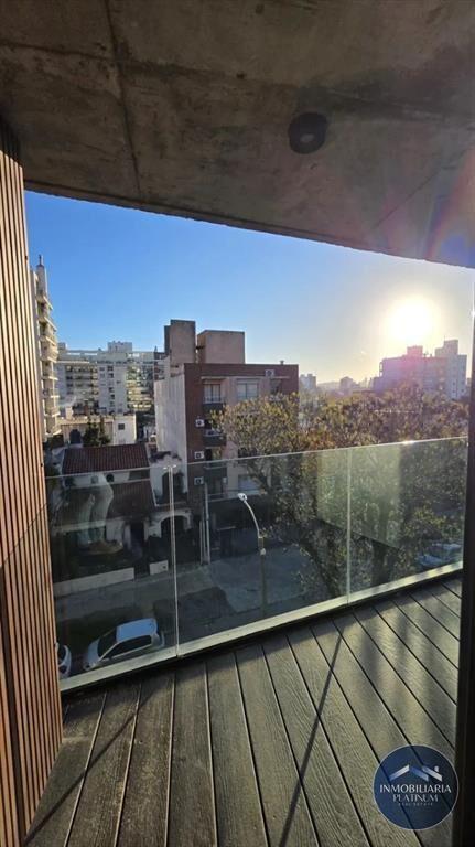 Apartamento en alquiler c/ cochera en Pocitos Nuevo