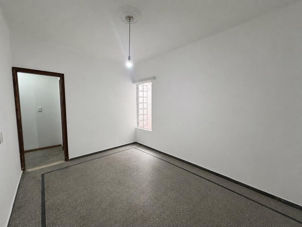 Venta de Apartamento Planta Baja ( 2 Dormitorios y Patio )